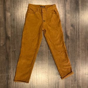 Lucky Brand Mid-Rise Cordaroy pants